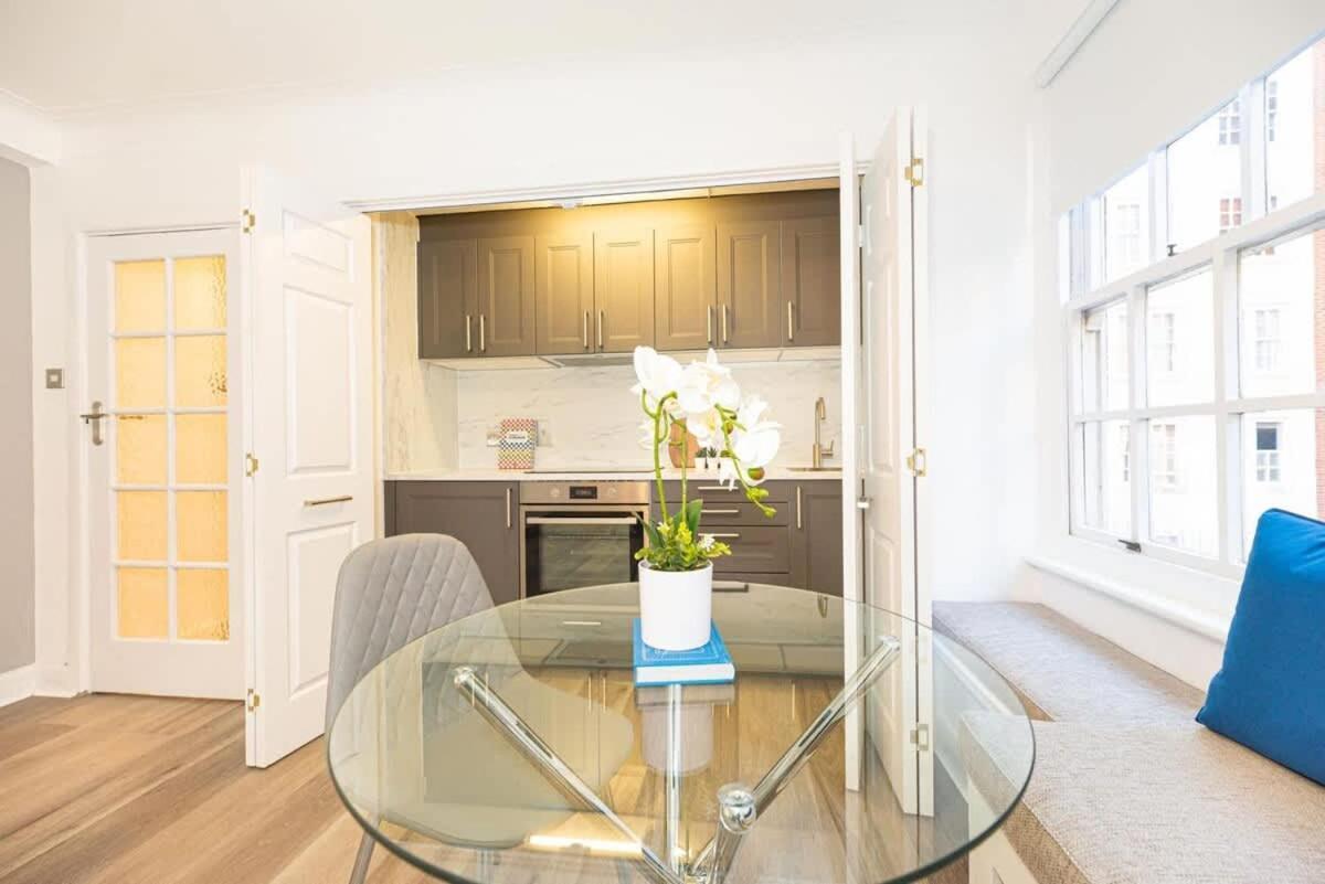 Sg, Boutique Mayfair Central London Apartment Екстер'єр фото