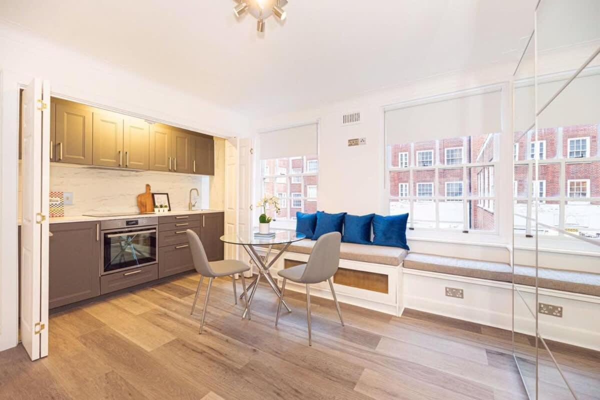 Sg, Boutique Mayfair Central London Apartment Екстер'єр фото